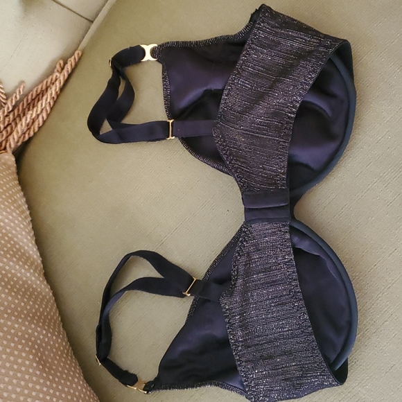 Dress - Picture 7 of 7